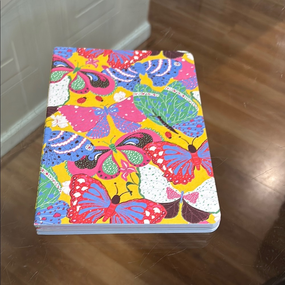 Ser of 3 Colorful Butterfly Patterned Notebook multicolor